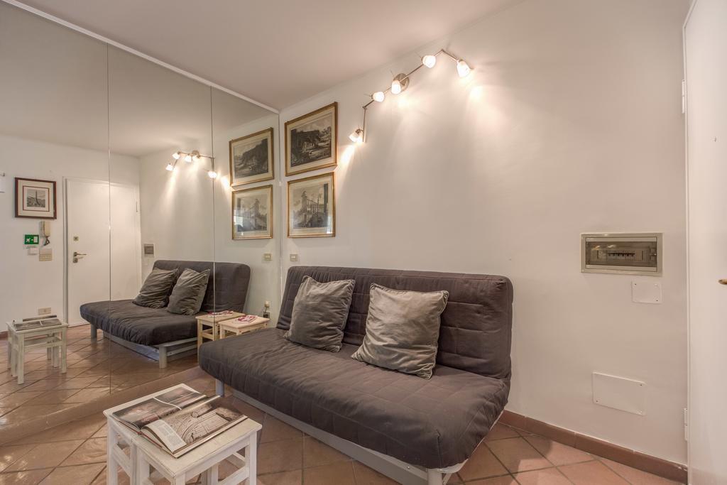 Frangipane Apartment 로마 객실 사진